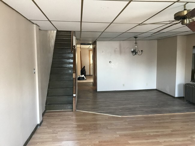 Foto principal - 227 Taylor St