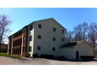 Primary Photo - 424 Harrodsburg Ln