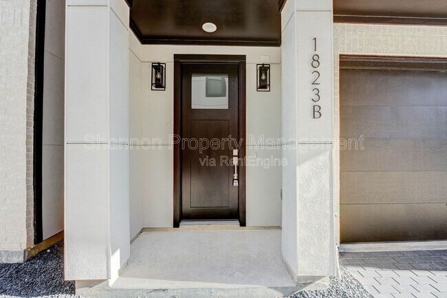 Building Photo - 1823 Prospect St