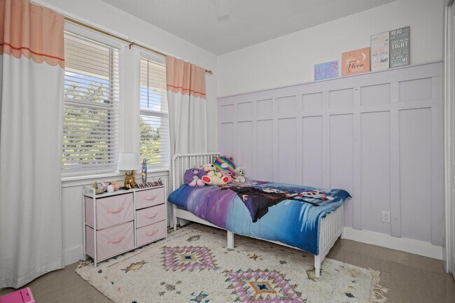 Foto del edificio - 1119 Ansin St