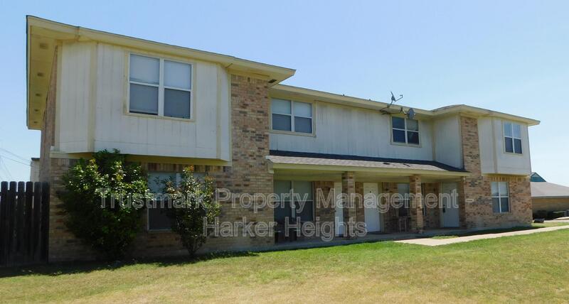 Primary Photo - 3103 Courtney Ln