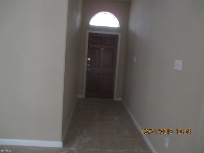 Building Photo - 4 br, 2 bath House - 8418 Rose Garden Drive
