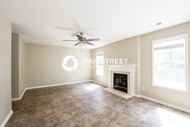 Foto del edificio - 3 Bedroom Pet-Friendly Home in Charlotte, ...