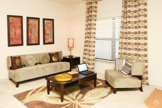 Unit B1 - Crest Round Rock