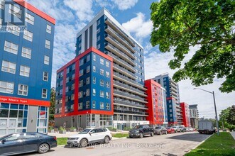Building Photo - 258B Sunview St