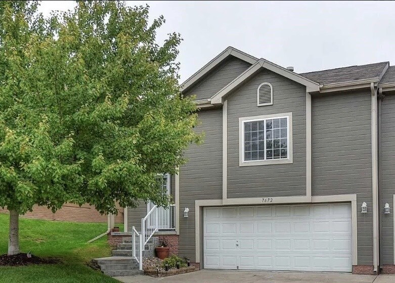 Foto principal - 7672 Potter St