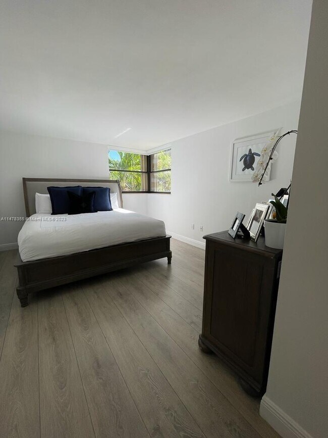 Foto del edificio - 101 Ocean Ln Dr