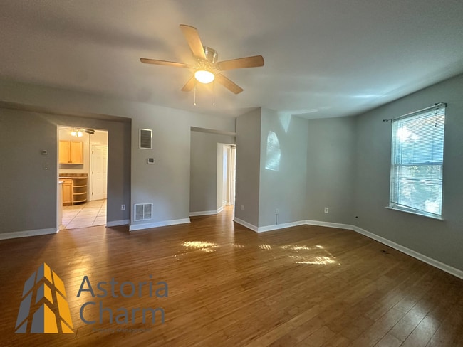 Photo - 3 Bedroom Home with Den, Patio/Deck Space,...