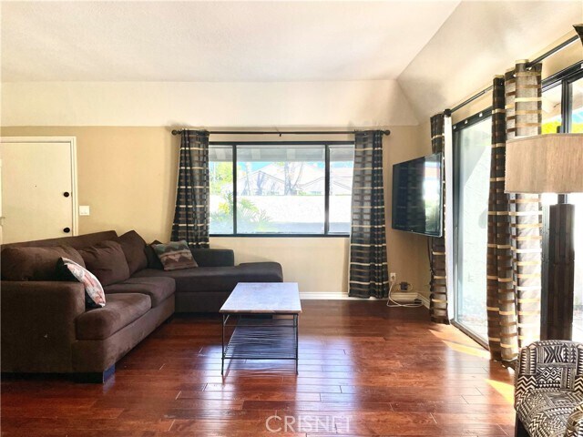 Building Photo - 2860 Instone Ct