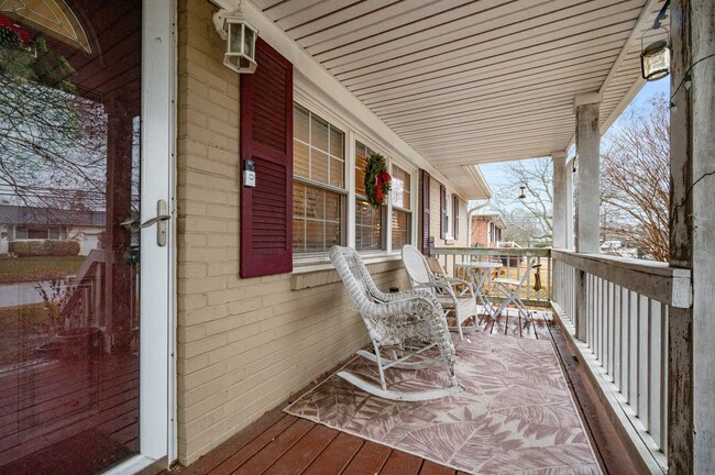 Foto del edificio - 4BR/2BA in Virginia Beach!  Close to VB To...