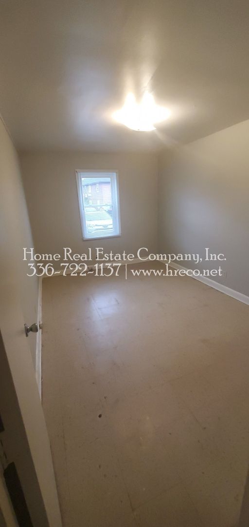 Foto del edificio - 2328 N Cherry St