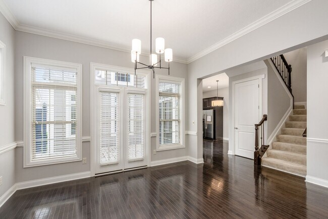 Dining Room - 6685 Hobbs Landing Dr E