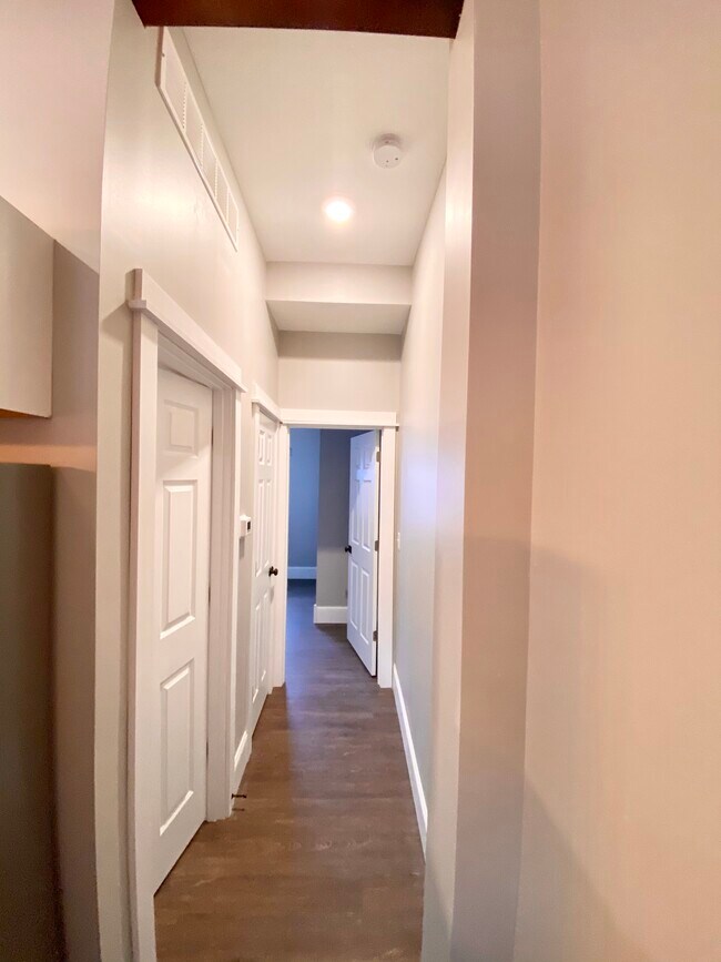 Foto del edificio - Iron Horse Flats