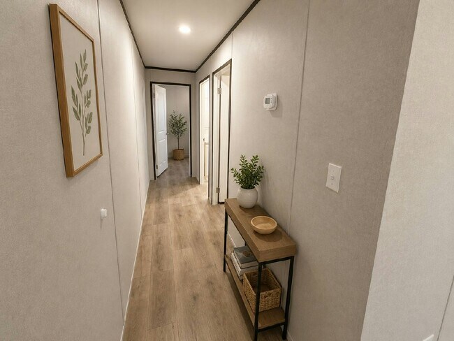Foto del edificio - 204 Lakeside Garden Cir