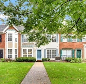 Building Photo - 1015 Cumberland Ct