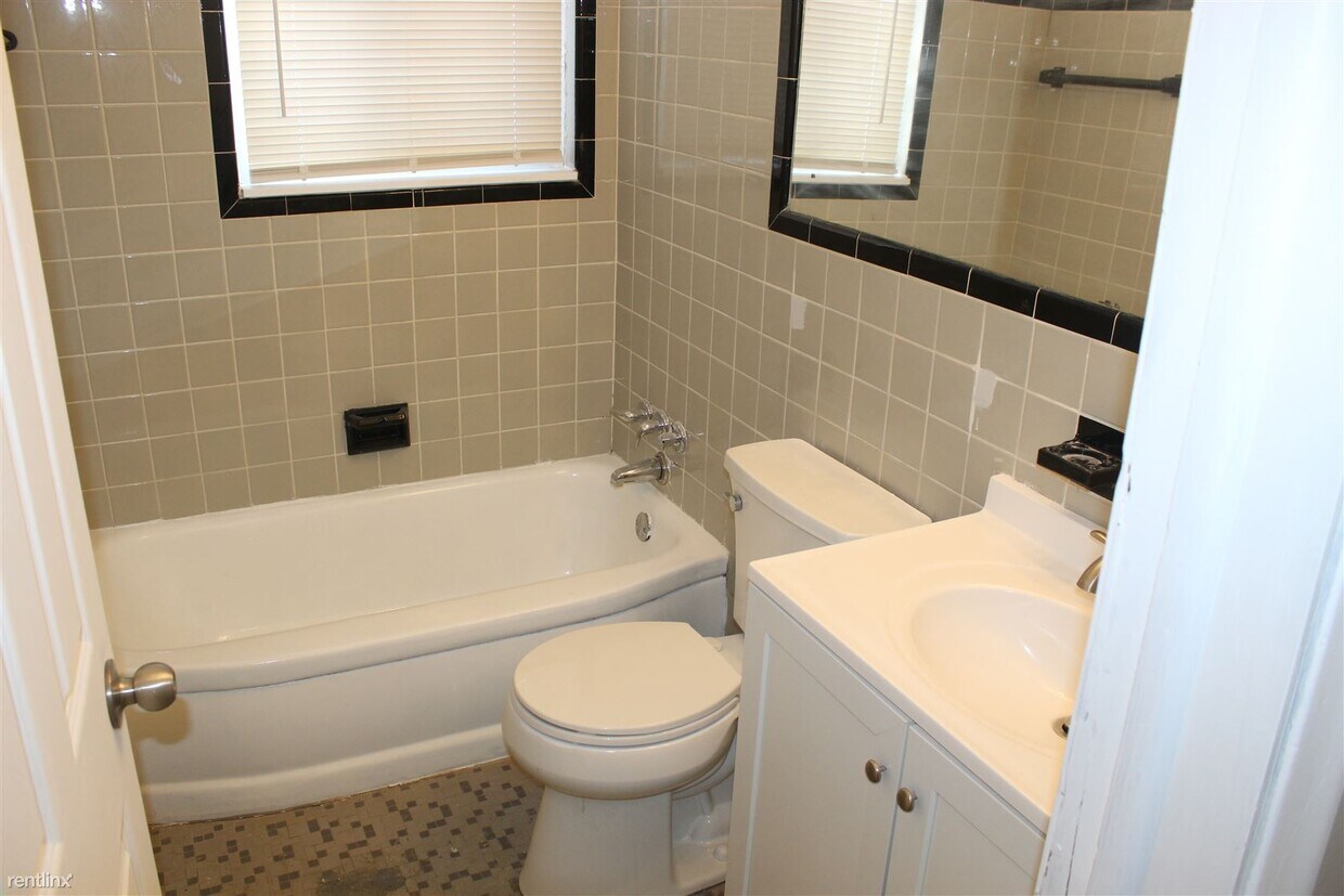Foto del edificio - 3 br, 1 bath House - 29760 Birchwood St