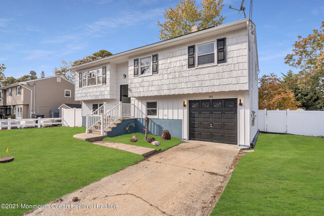 Building Photo - 320 Windward Ave