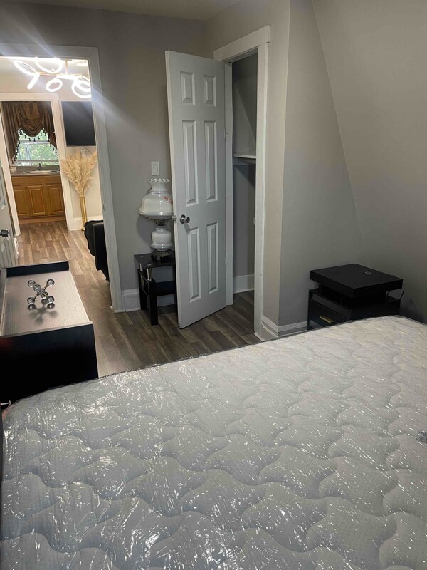 Foto del edificio - 534 Norwood St