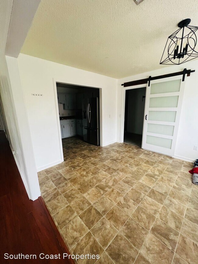 Building Photo - 3 br, 2 bath House - 1104 Tomcat Trail