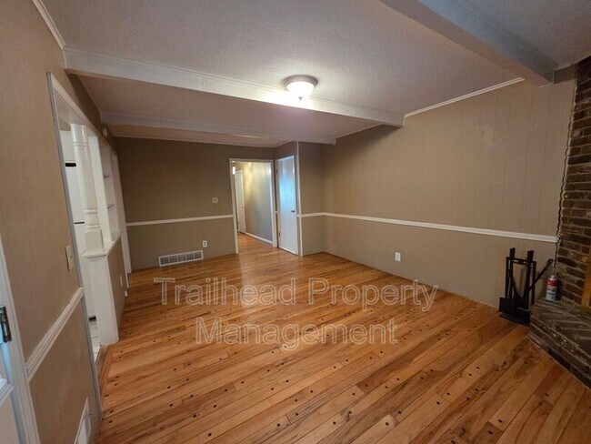 Foto del edificio - 11332 E Minor Dr
