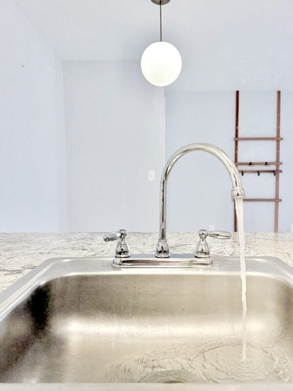 Foto del edificio - 1799 N Highland Ave