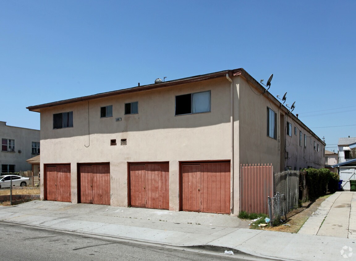 Primary Photo - 6315 Malabar St