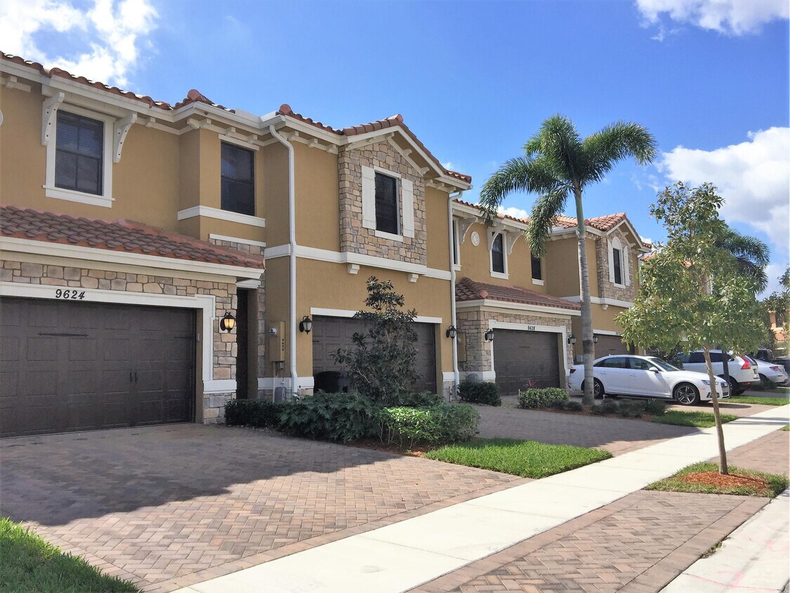9622 Waterview Way, Parkland, FL 33076 Townhouse for Rent in Parkland