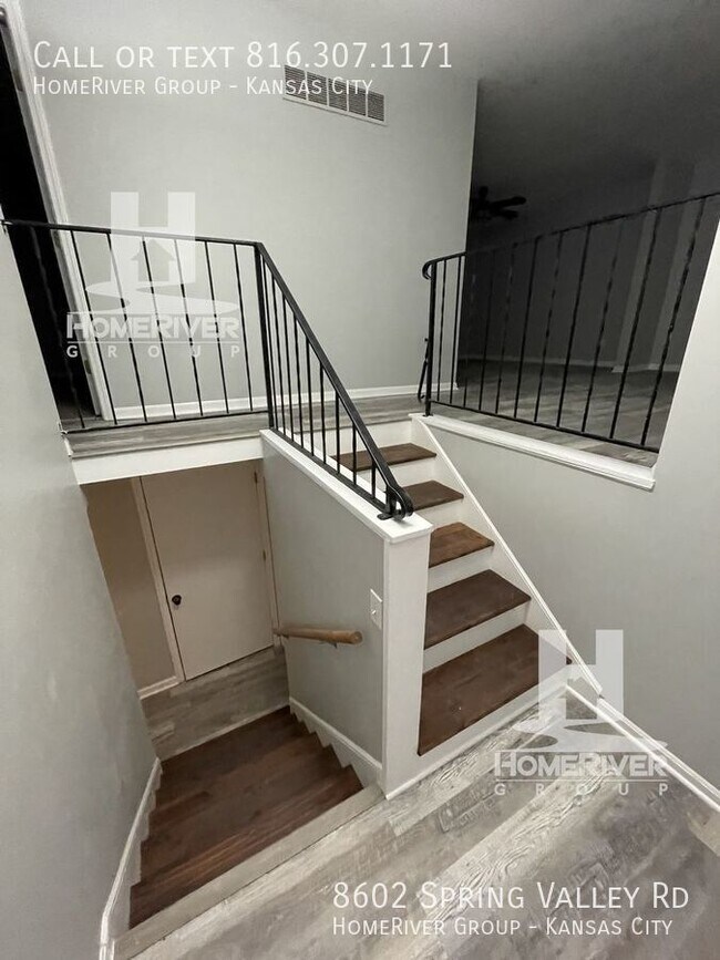 Building Photo - Available Now-Beautiful Single-Family home!