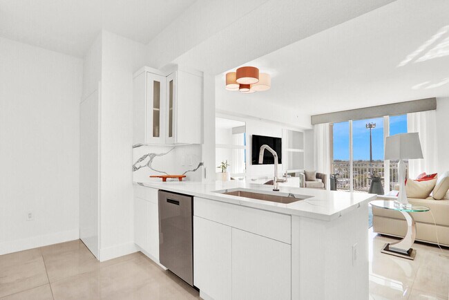 Building Photo - 450 N Federal Hwy