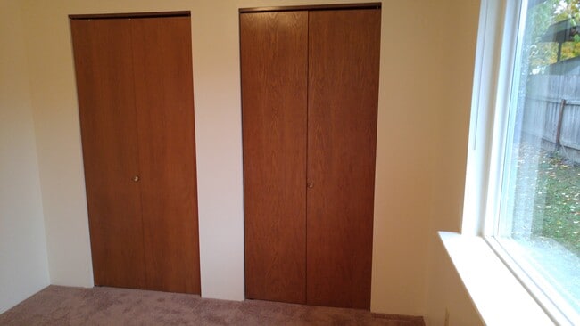 2bdrm -1bath - The Village Apartments