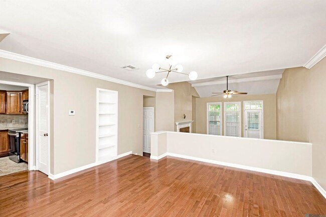 Foto del edificio - 7955 Jefferson Pl Blvd