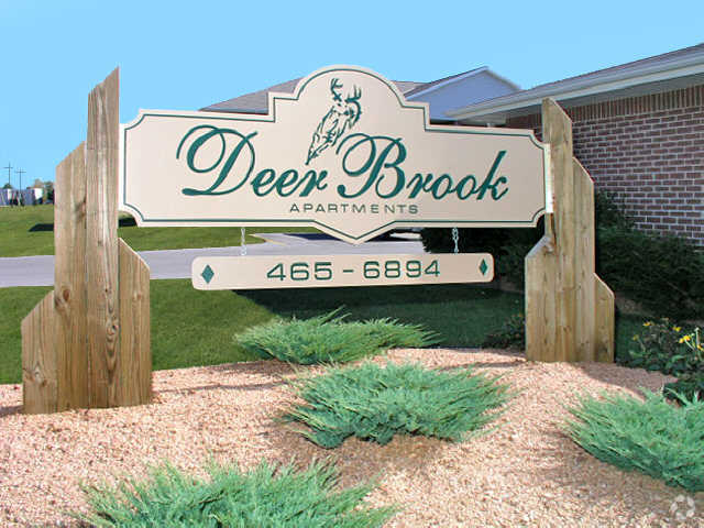 Entrance - Deerbrook / Deerfield Apartments