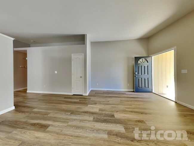 Building Photo - 18296 Lanceleaf Ct