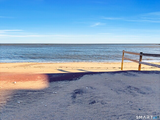 Foto del edificio - 71 Beach Ave