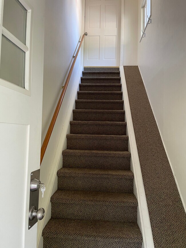 Entry - 1777 Western Ave