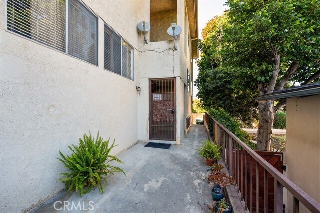 Foto del edificio - 972 W 14th St
