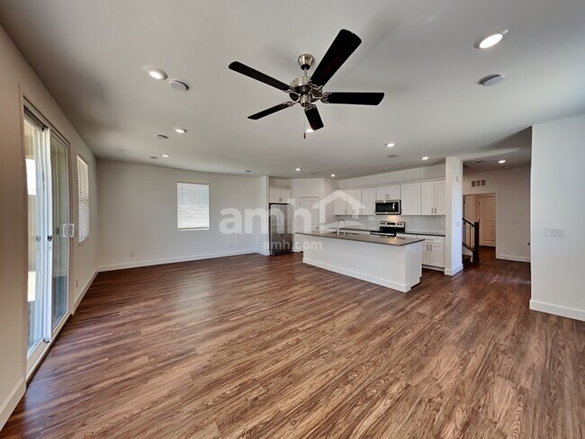 Foto del edificio - 9122 Ribbon Mdw Ct