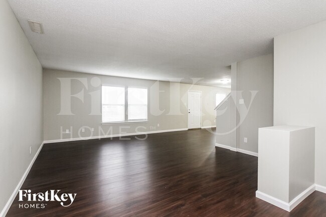 Foto del edificio - 9140 Wandflower Dr