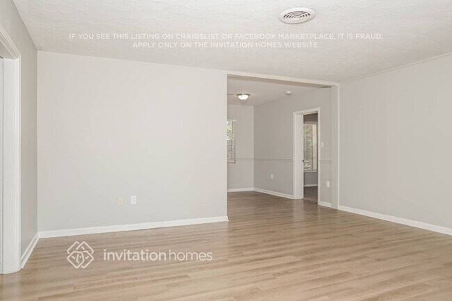 Foto del edificio - 3308 17th Ave W