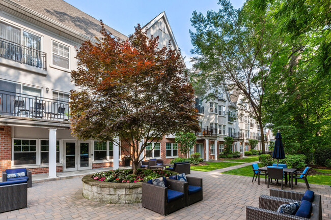 The Village at Bronxville Apartments - 125 Parkway Rd Bronxville, NY ...