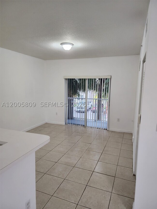 Foto del edificio - 11060 SW 196th St