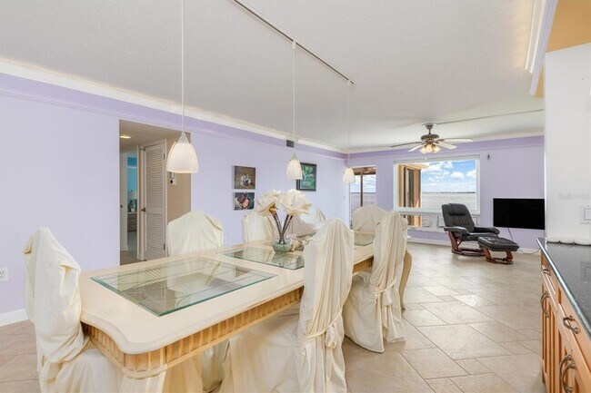 Foto del edificio - 1 Colony Point Dr