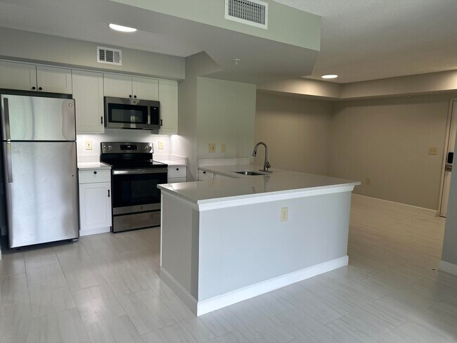 Building Photo - 3785 NW Mediterranean Ln
