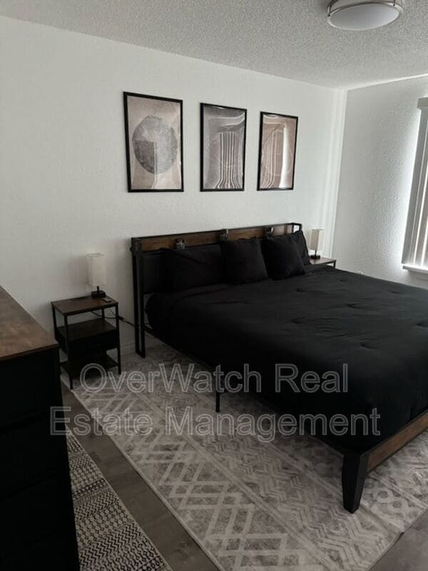 Building Photo - 4620 Reka Dr