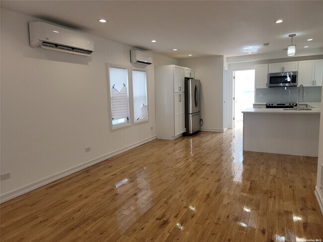 Building Photo - 191 Beach 114th St