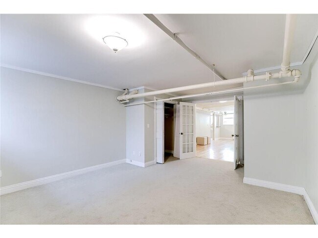 Foto del edificio - 2621 Humboldt Ave S