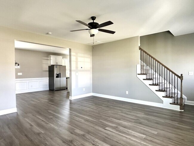 Building Photo - 150 Leach Creek Dr