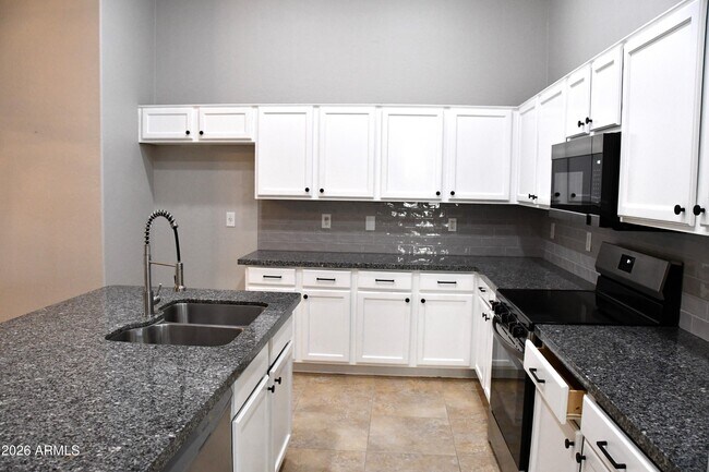 Foto del edificio - 8787 W Gardenia Ave