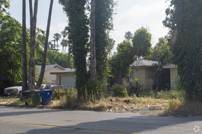 Building Photo - Bell Creek Apartments