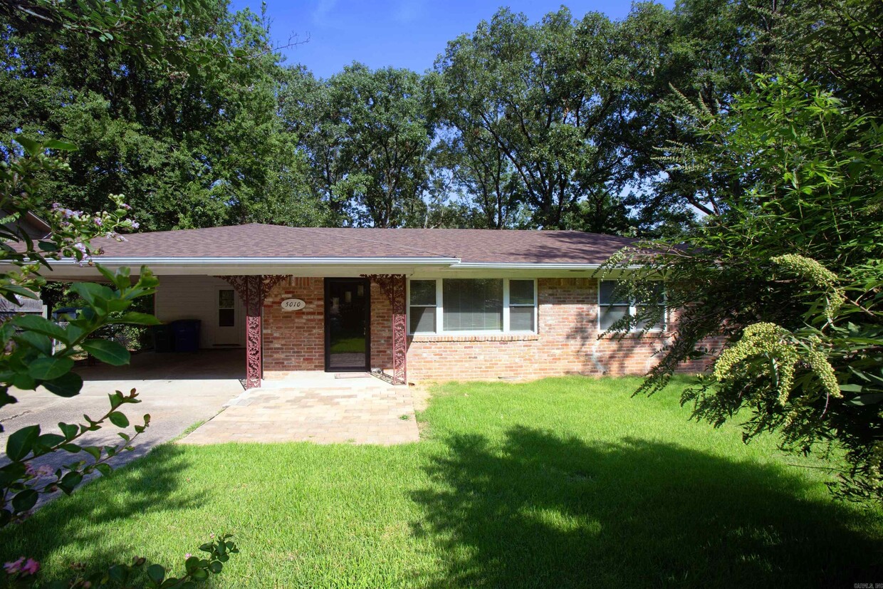 Primary Photo - 5010 Glenmere Rd
